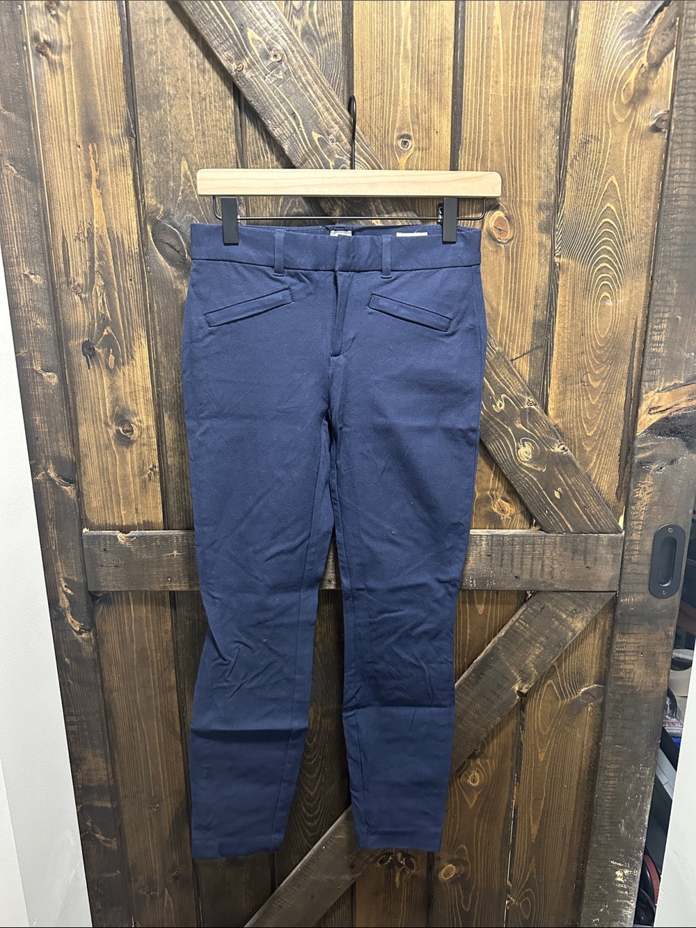 GAP Women's Skinny Pants in Navy Blue